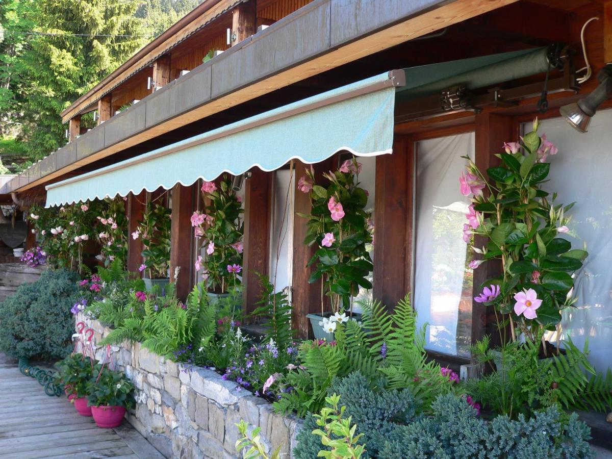 Les Chalets-Hotel De La Croix-Fry マニグード エクステリア 写真
